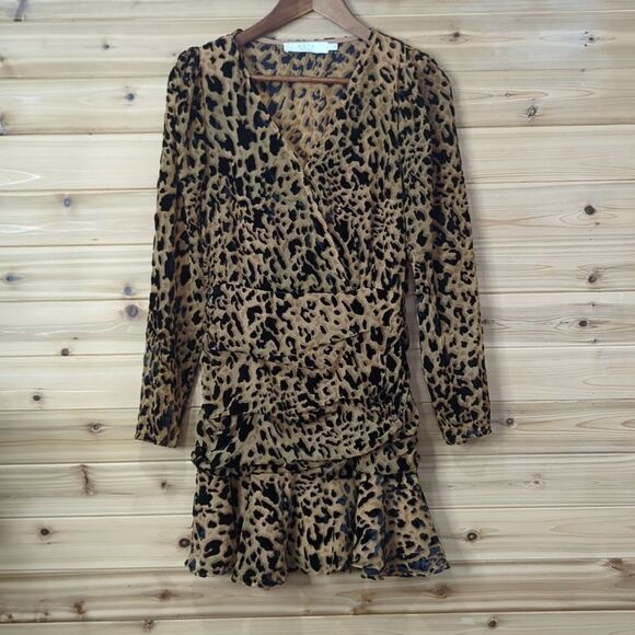 ASTR the Label Dress Womens Small Tan Nikita Leopard Print Mini Long Sleeve - Picture 1 of 10